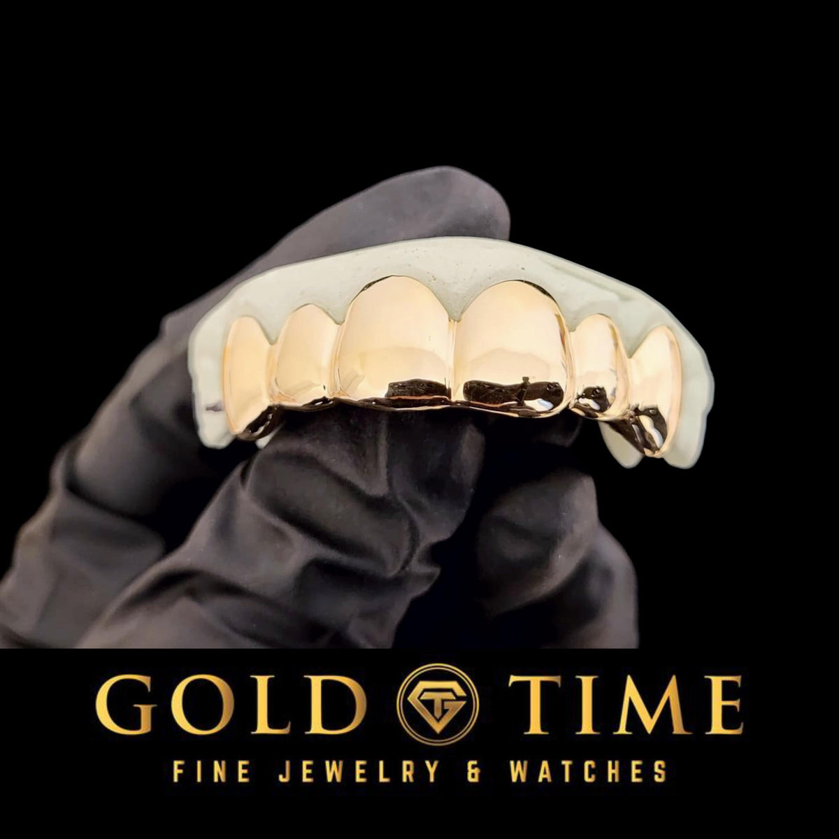 Grillz vs Veneers: What's the Difference?