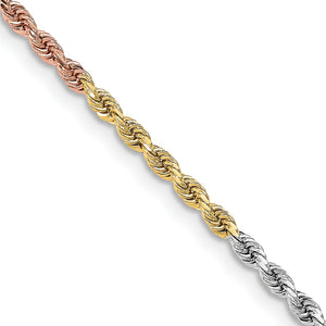Close up of the diamond-cut rope twist moving from rose to yellow to white gold