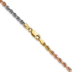 Close up of the tri-color rope chain's yellow gold lobster claw clasp