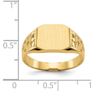 Yellow gold nugget signet ring next to a ruler showing the signet top is about half an inch wide