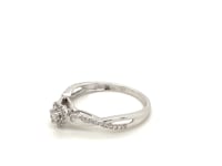Video of the 14K white gold diamond promise heart ring